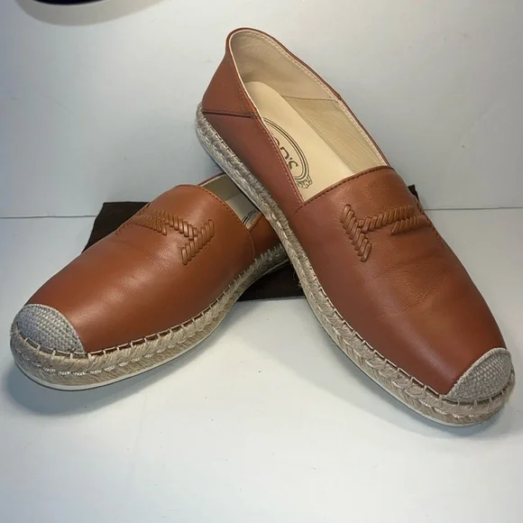 Tod’s Light Brown Leather Whipstitched Espadrilles